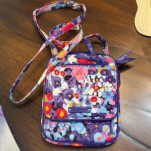 🌸Vera Bradley Colorful quilted Floral Adjust strap Multi sections Crossbody Bag